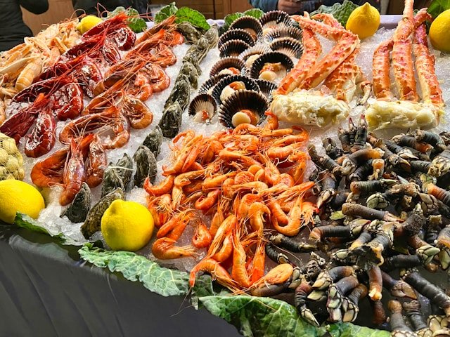 different varieties of seafood